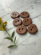 Load image into Gallery viewer, preston