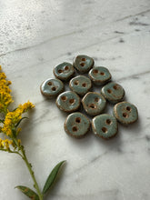 Load image into Gallery viewer, logan