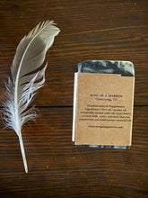 Load image into Gallery viewer, frankincense &amp; peppermint